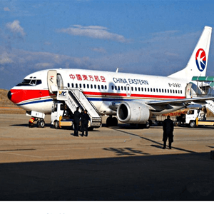 永兴机场货运航空快运业稳步发展的原因是什么？
